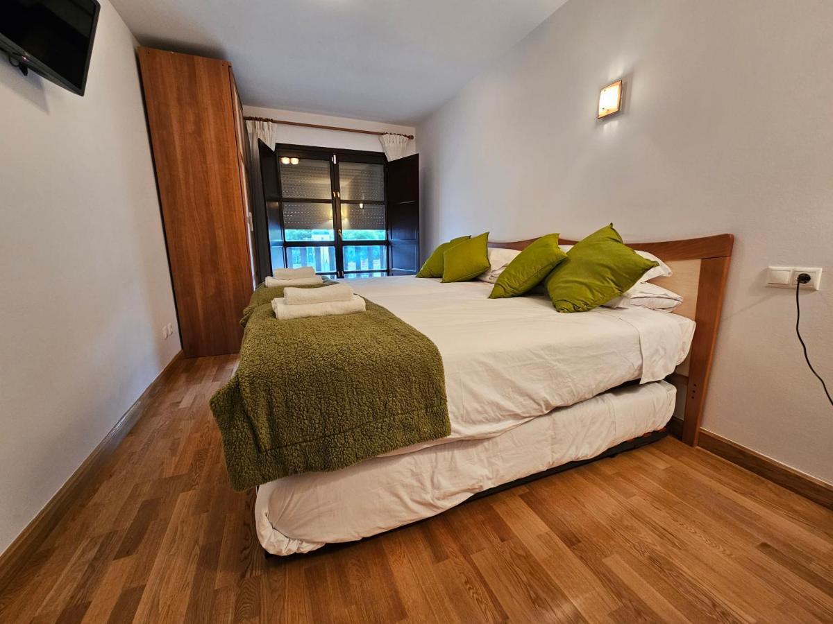 13B01 Apartamento Con Terraza Y Garaje Ribadesella Exterior foto